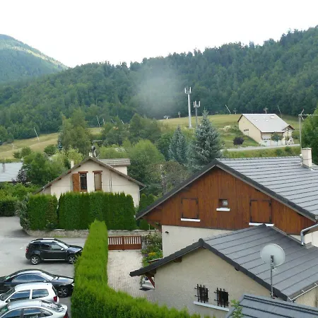 Les Serintes Saint-Leger-les-Melezes