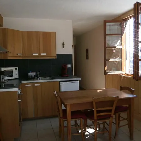 Apartment Les Serintes